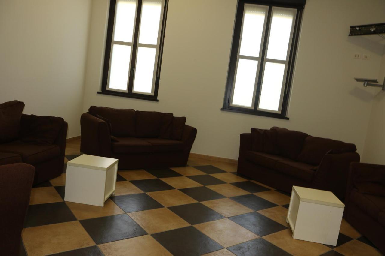 Student'S Hostel 파르마 외부 사진