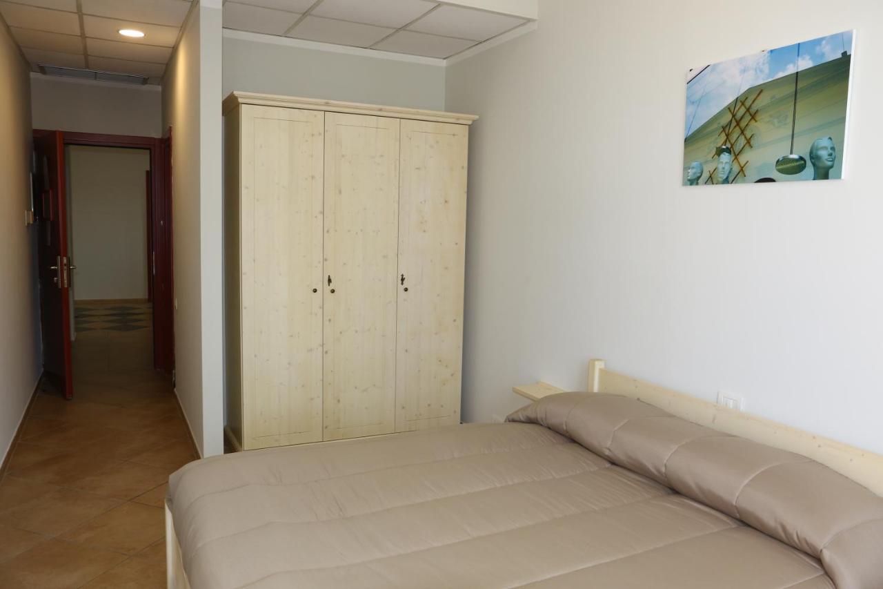 Student'S Hostel 파르마 외부 사진