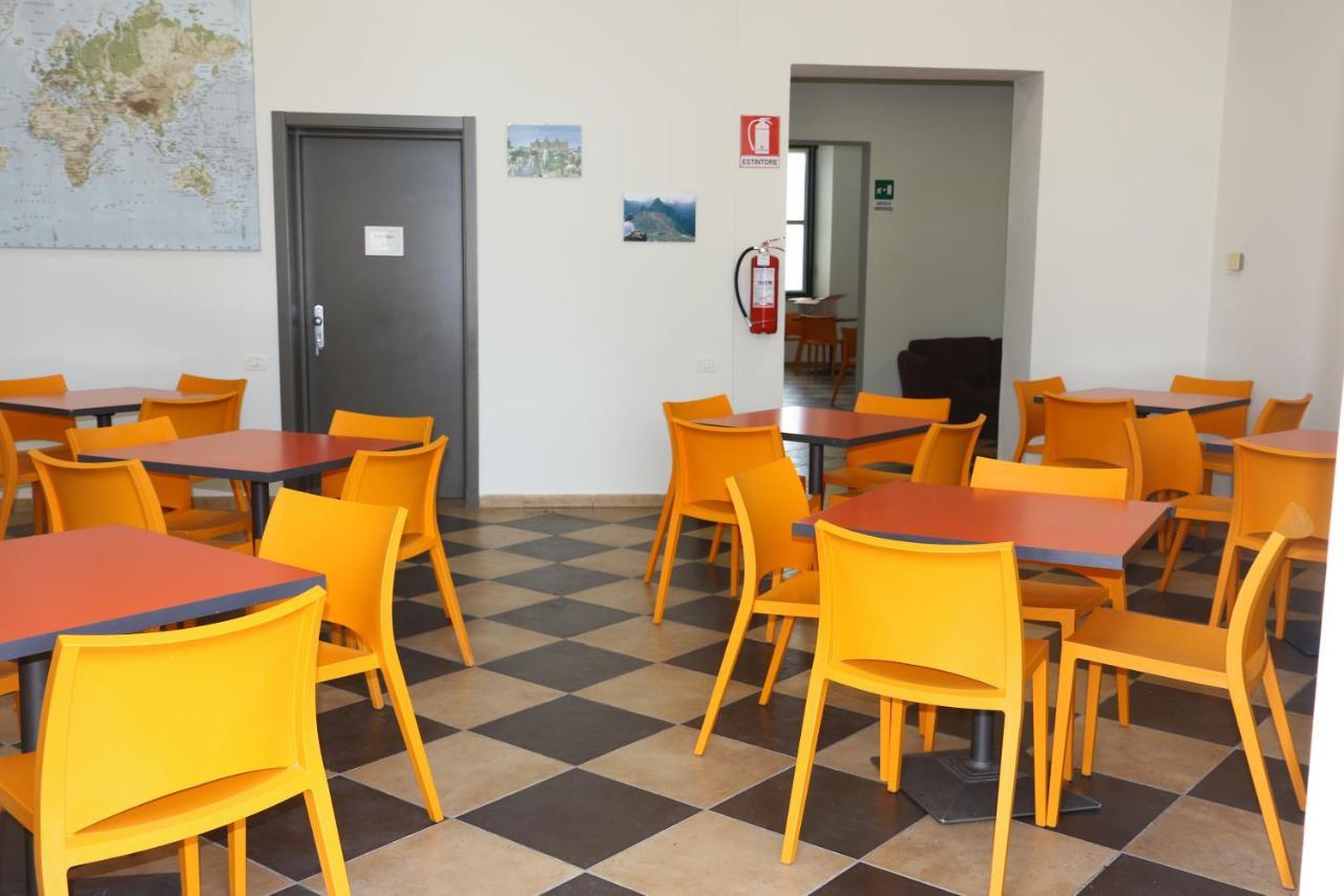 Student'S Hostel 파르마 외부 사진
