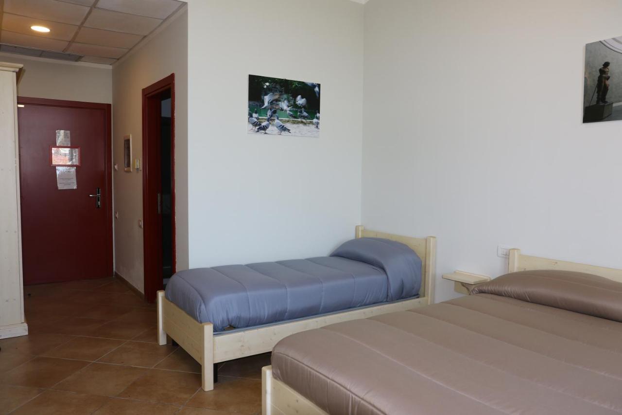 Student'S Hostel 파르마 외부 사진